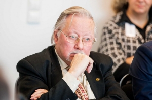 Ландсбергис: санкции ЕС против России – как санкции цыпленка против удава