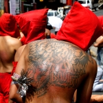 Филиппинцы занимаются массовым самобичеванием (ФОТО,ВИДЕО)