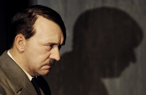 DM: по ночам Гитлер тайно ел шоколадное печенье и булочки со сливками