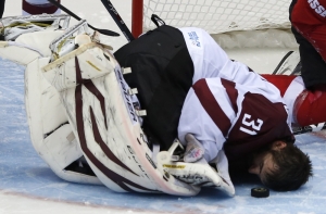 Ерёменко сыграет в воротах сборной России по хоккею с Латвией в Еврочеллендже