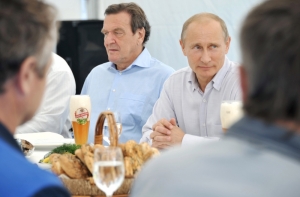 Шредер отпраздновал юбилей с Путиным