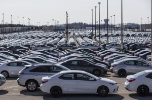 Toyota побила мировой рекорд по продажам