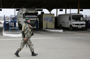 Украина ограничила пребывание россиян
