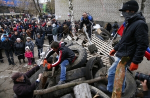 Съемочную группу телеканала «Россия» задержали в Харькове