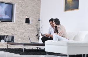 Viasat не отключит «Россия-РТР», Lattelecom готовит жалобу (АУДИО)