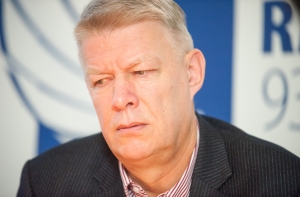 Затлерс: сплоченное общество есть только в Северной Корее