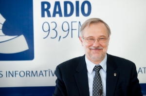 Вузы требуют упростить требование для приезжих профессоров знать госязык