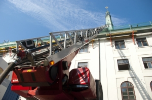 Известно, кому предъявлены обвинения по делу о пожаре в Рижском замке