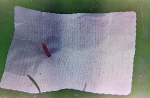 Полиция обнародовала записку Курта Кобейна, высмеивающую клятвы верности