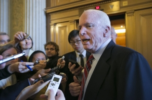 Маккейн в Таллинне: мы должны дать Украине оружие