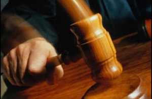 В Канаде женщина судит подростка, погибшего под колёсами её машины