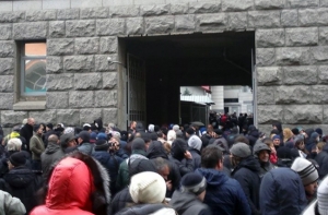 В Харькове активисты захватили Горсовет и планируют штурм СИЗО