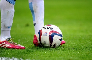 В Индонезии вратарь убил футболиста ударом ноги (ВИДЕО)