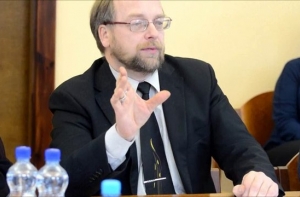 Лидер профсоюза: правительство не заботится об экономике