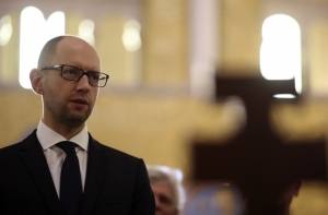 Яценюк убежден, что на Украине будет легитимно избранный президент
