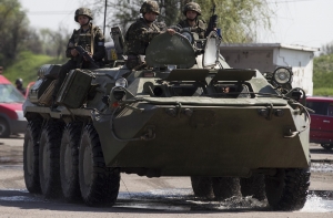 НАТО: Россия не будет вторгаться на Украину