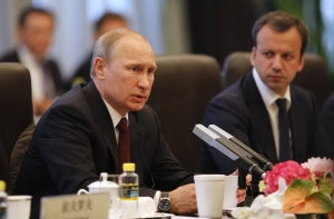 Путин потребовал прекратить «карательную операцию» на Украине