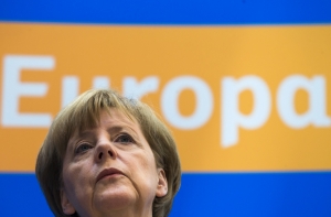 Меркель поздравила Порошенко с победой на выборах