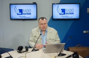 Глава ЦИК: заграничные латвийцы голосуют за иностранные списки (ВИДЕО,АУДИО)