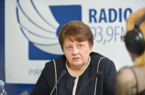 Премьер: 9 мая звучат призывы вернуться в СССР (ВИДЕО)