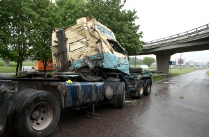 ЧП на ул. Краста: эстонцы останутся без молока