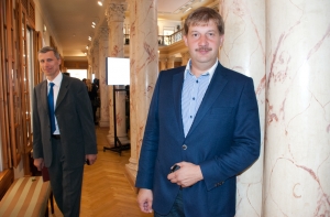 Вице-спикер: за предложение повысить налоги Вилкс может лишиться должности