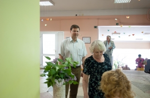 Домбровскис: людям нужно больше рассказывать о пользе Европарламента