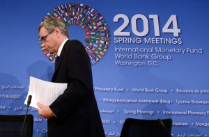 Украина получила первый транш кредита от МВФ