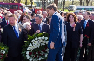 Ушаков пригласил главу МИД выступить перед рижанами 9 мая