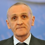 Президент Абхазии не собирается бежать из страны