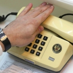 Pietiek.com: латвийских чиновников защитят от прослушивания