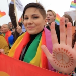 Участникам марша ЛГБТ помешали пройти через центр Кишинева