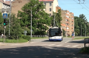 Трудовая инспекция: управлять троллейбусом можно и в 60 лет (АУДИО)