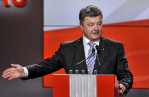 Порошенко: силовая операция на юго-востоке Украины будет продолжена