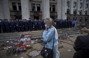 Депутат: переодетые в фанов бойцы МВД Украины работали в Одессе 2 мая