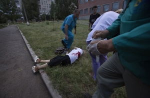 При минометном обстреле Славянска погибла женщина (ВИДЕО)