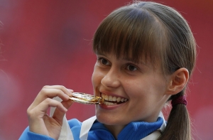 Олимпийская чемпионка дисквалифицирована за употребление допинга