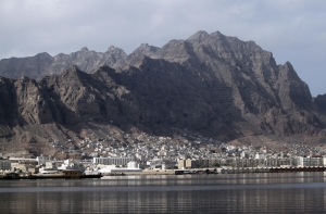 У берегов Йемена затонуло судно с мигрантами