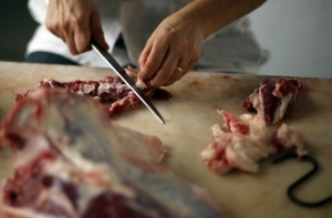 Россия запрещает ввозить говяжьи субпродукты из ЕС