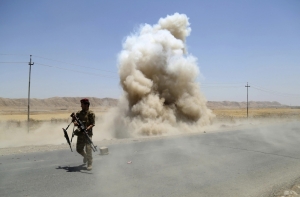 Ирак просит США нанести удары по боевикам с воздуха