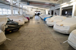 Скрытый склад автомобилей Porsche в Штутгарте