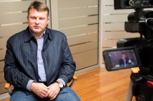 Шлесерс о политической карьере Озолиньша: не балетом же ему заниматься