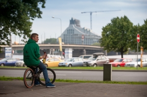 В «Замке света» застрял лифт: людям нечем дышать