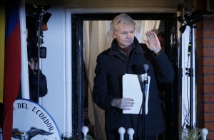 Джулиан Ассанж станет моделью на Лондонской неделе моды