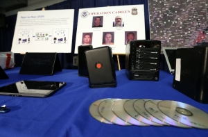 В США предъявлены обвинения румынскому хакеру, взломавшему почту Бушей