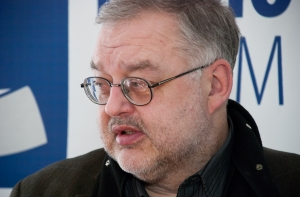 Директор «Замка света» не хочет видеть в библиотеке политиков