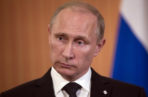 Порошенко попросил Путина помочь в освобождении журналистов