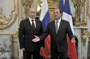 Путин и Олланд подробно обсудили ситуацию на Украине