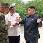 Ким Чен Ын лично  поуправлял субмариной