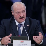 Лукашенко призвал уничтожать боевиков, которые воюют против украинцев